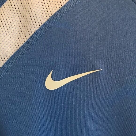 Nike dry fit shirt  - Picture 4 of 6